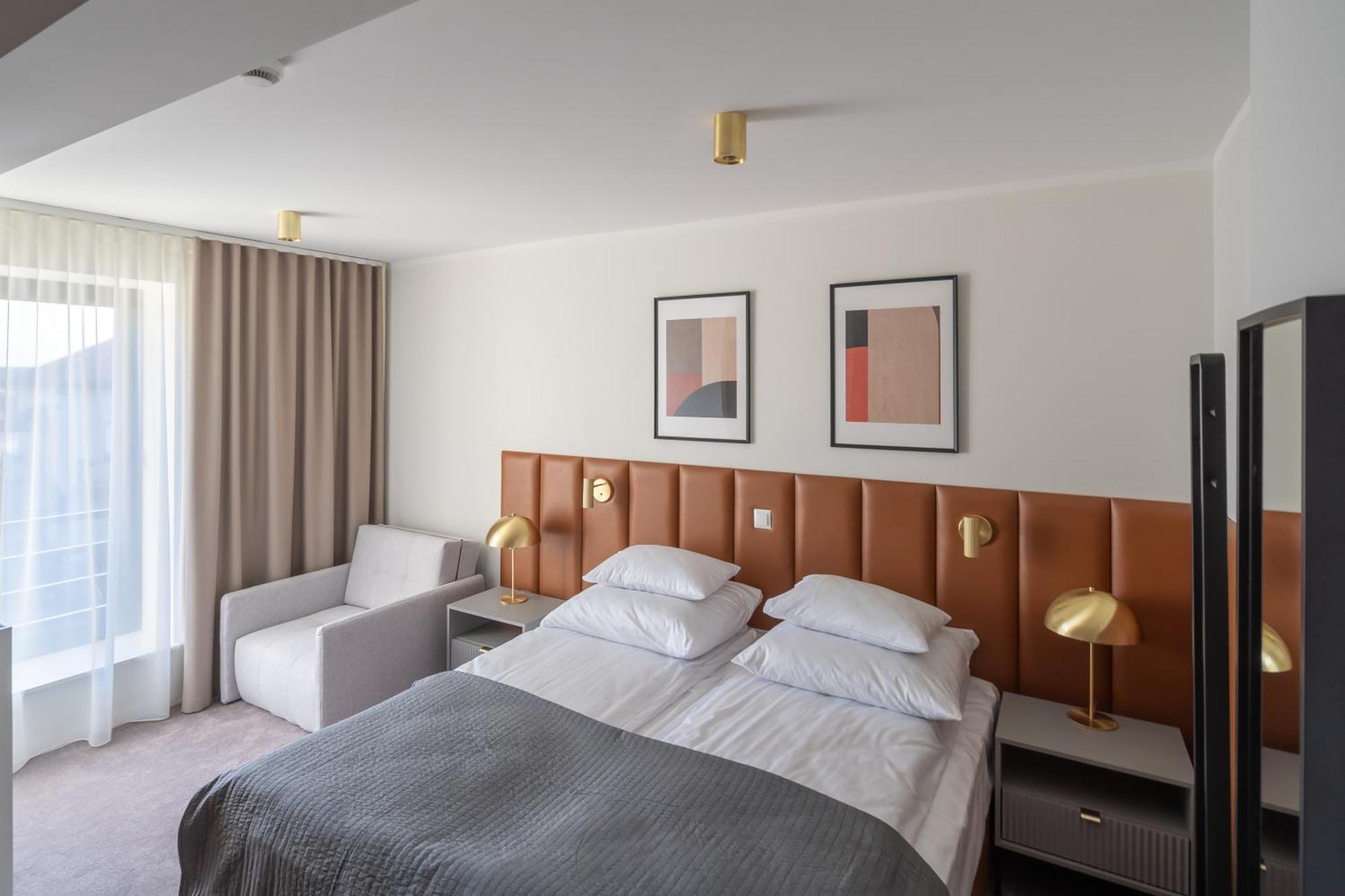 Aparthotel Клеосин Экстерьер фото